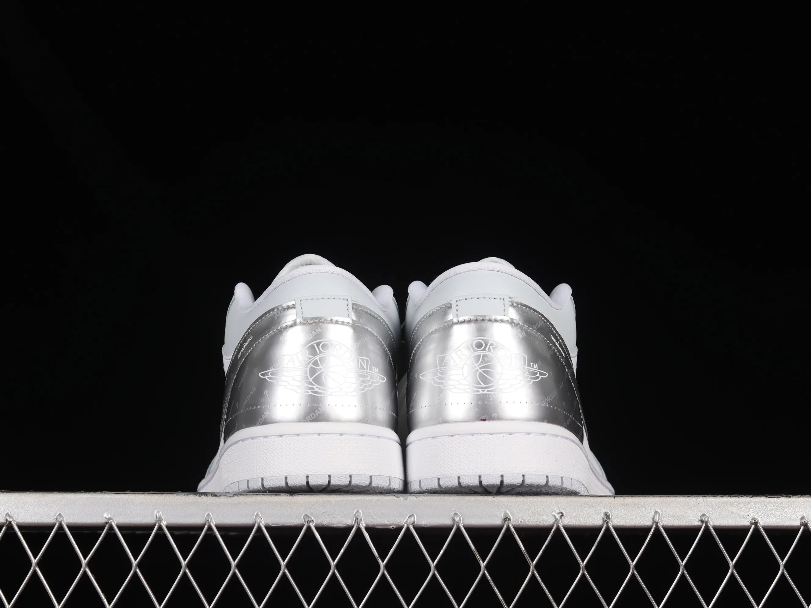 All categories Air Jordan Jordan series basketball shoes Air Jordan 1 Low G version pure original Air Jordan 1 Low "Tear-Away" AJ1 Joe 1 white laser Tear-Away low-top basketball shoes DX6070-101